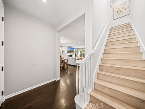 21 Fanpalm , Irvine, CA