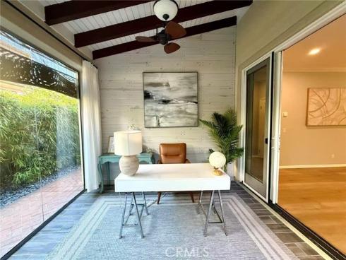 21 Fanpalm , Irvine, CA