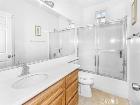 32  Perennial  , Irvine, CA
