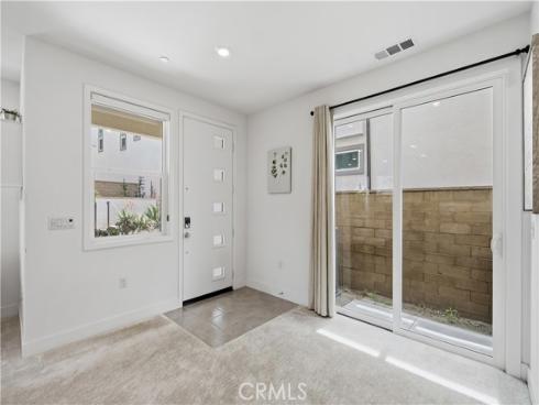 208 Yerba , Irvine, CA