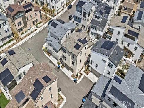 208 Yerba , Irvine, CA
