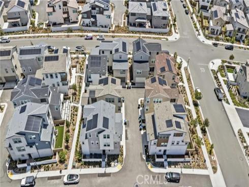 208 Yerba , Irvine, CA