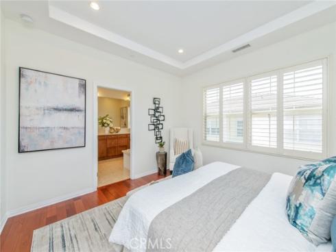 117  Gemstone  , Irvine, CA