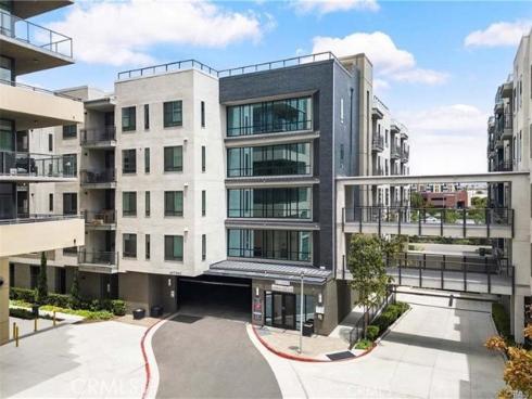 1304 Nolita , Irvine, CA