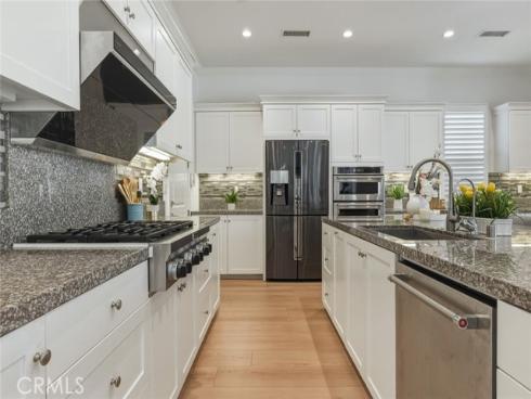 108  Henderson  , Irvine, CA