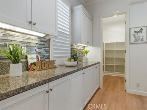 108  Henderson  , Irvine, CA