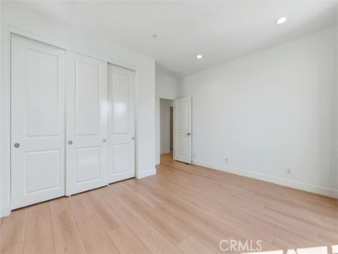 108  Henderson  , Irvine, CA