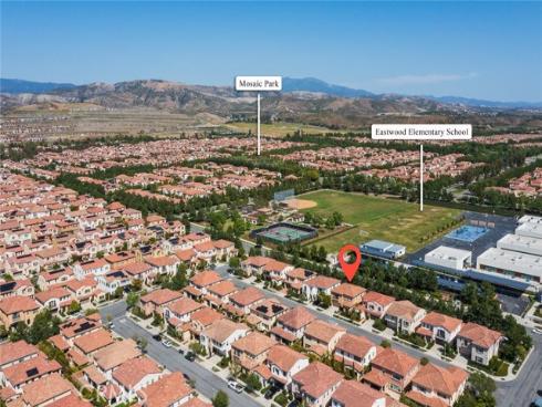 108  Henderson  , Irvine, CA