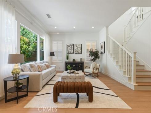 108  Henderson  , Irvine, CA