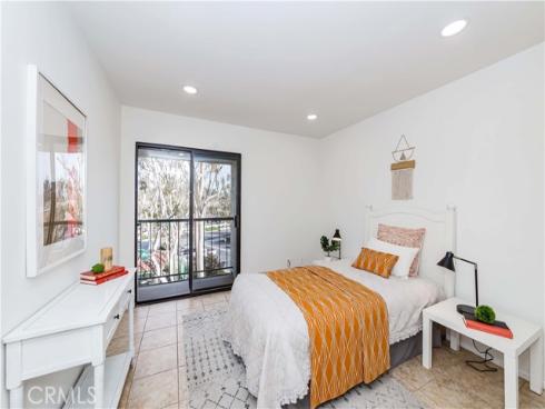 2301  Apricot  , Irvine, CA