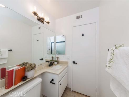 2301  Apricot  , Irvine, CA
