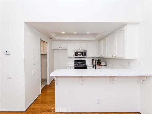 2301  Apricot  , Irvine, CA