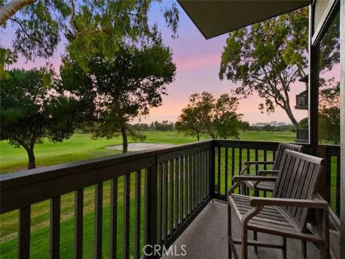 11 Las Brisas 6 , Irvine, CA