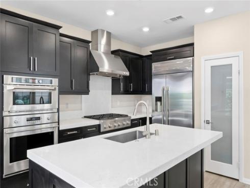 152  Burgess  , Irvine, CA
