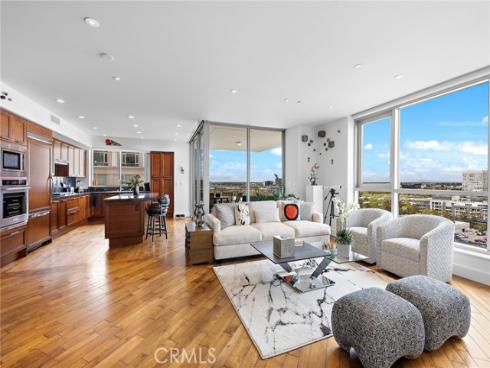 3147 Scholarship , Irvine, CA
