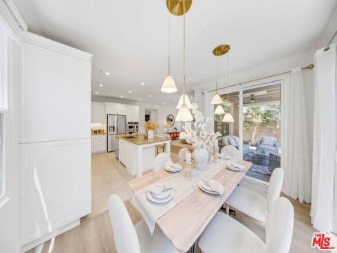 116 Mistletoe , Irvine, CA