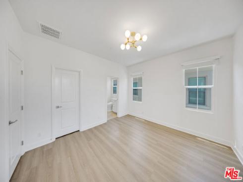 116 Mistletoe , Irvine, CA