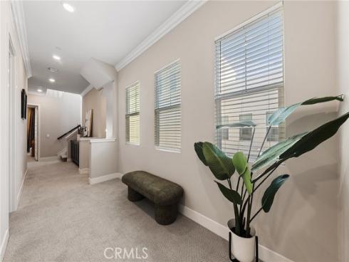 112  Spiral  , Irvine, CA