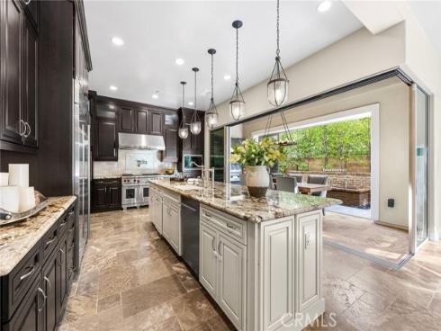 55 Fenway , Irvine, CA