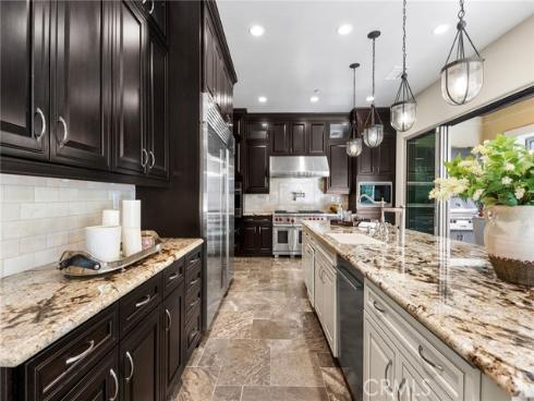 55 Fenway , Irvine, CA