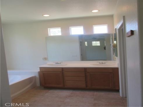 65 Figtree , Irvine, CA