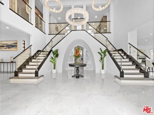 119  Lanzon  , Irvine, CA