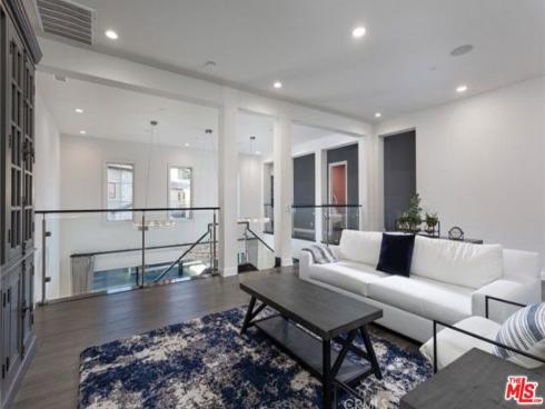 119  Lanzon  , Irvine, CA