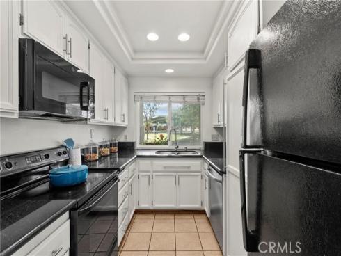 13  Sunflower  , Irvine, CA