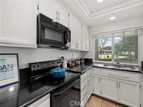 13  Sunflower  , Irvine, CA