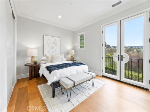 22  Crest Terrace  , Irvine, CA