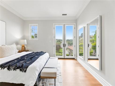 22  Crest Terrace  , Irvine, CA