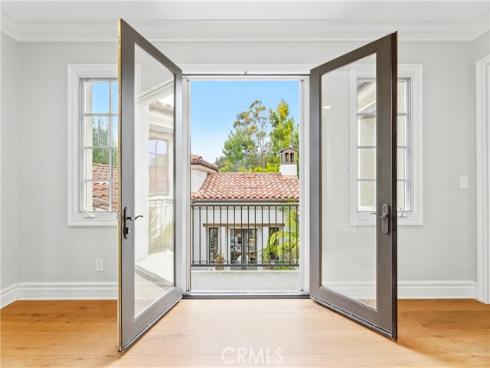 22  Crest Terrace  , Irvine, CA