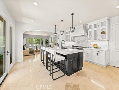 28  Blue Summit  , Irvine, CA