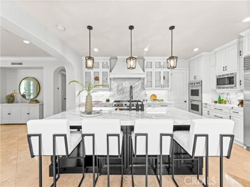 28  Blue Summit  , Irvine, CA