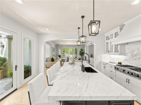 28  Blue Summit  , Irvine, CA