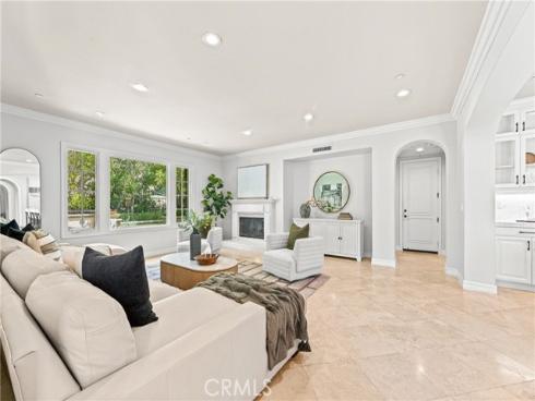 28  Blue Summit  , Irvine, CA