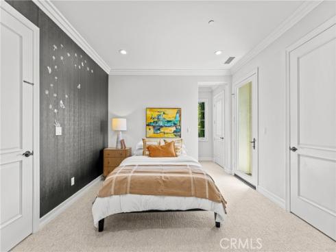 28  Blue Summit  , Irvine, CA