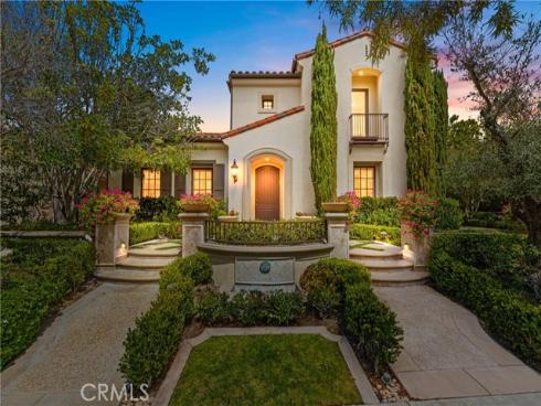 28  Blue Summit  , Irvine, CA