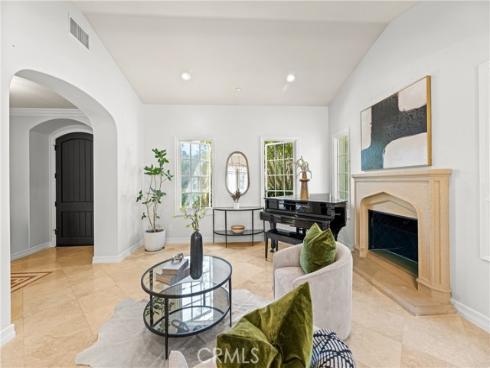 28  Blue Summit  , Irvine, CA