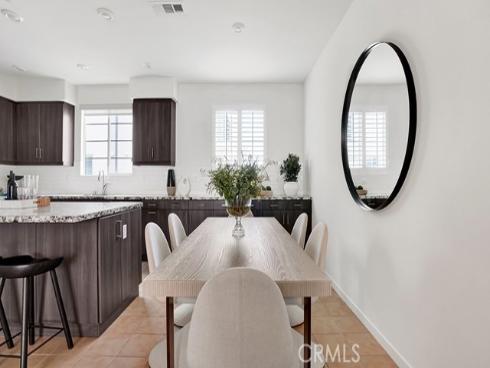 252 Harringay , Irvine, CA
