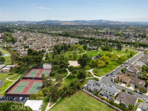 9 Badger Pass , Irvine, CA