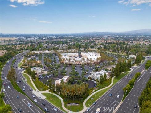 9 Badger Pass , Irvine, CA