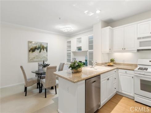 3241 Watermarke , Irvine, CA