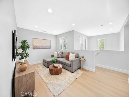 48 Cactus Bloom , Irvine, CA