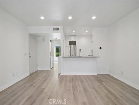 288 Tangelo , Irvine, CA