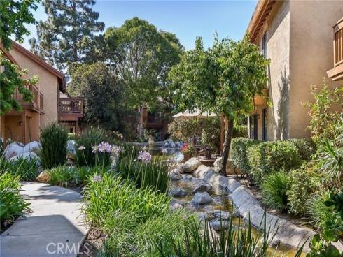 288 Tangelo , Irvine, CA