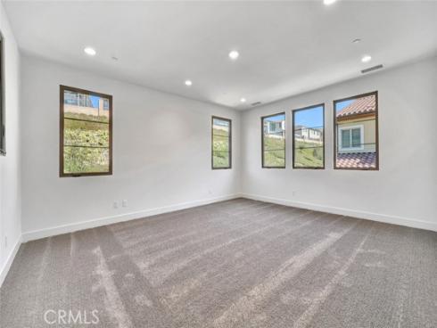 100 Whisper Rock , Irvine, CA