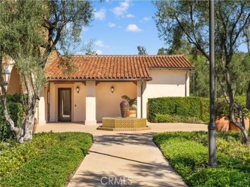 100 Whisper Rock , Irvine, CA