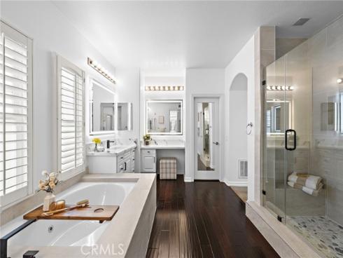 23 Mahogany , Irvine, CA