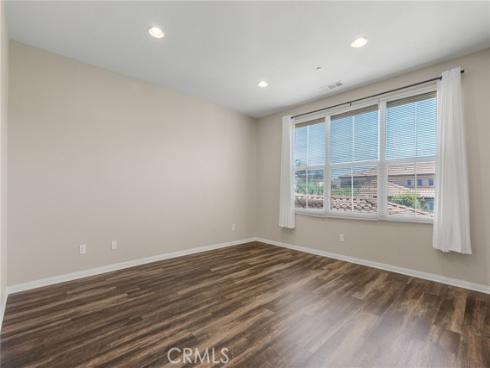 61 Origin , Irvine, CA